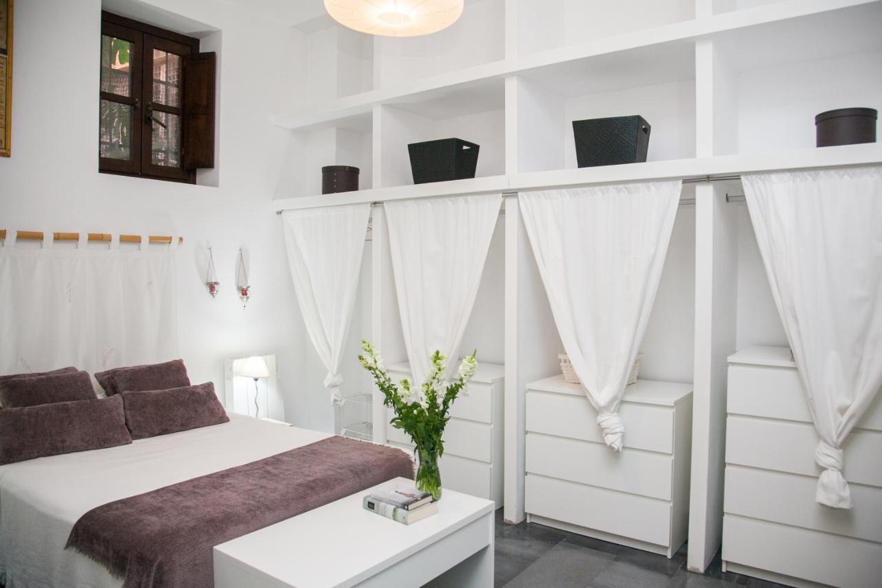Beautiful Silent Apartment Private Parking Sevilla Eksteriør bilde